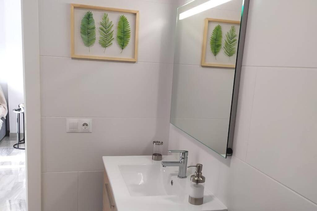 Apartament Playa Escollera Estepona Zewnętrze zdjęcie