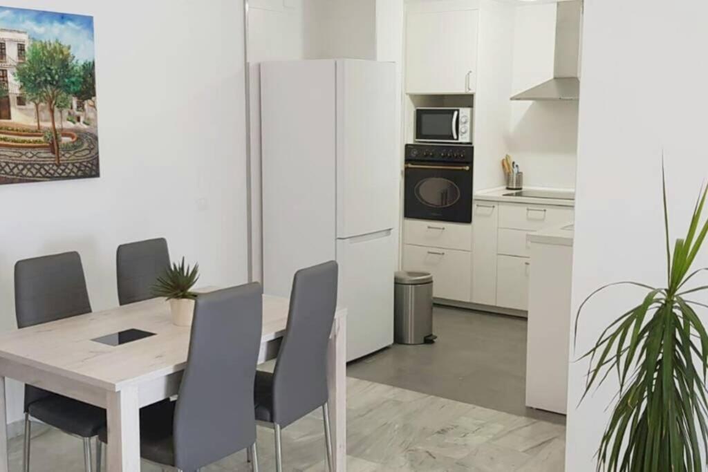 Apartament Playa Escollera Estepona Zewnętrze zdjęcie